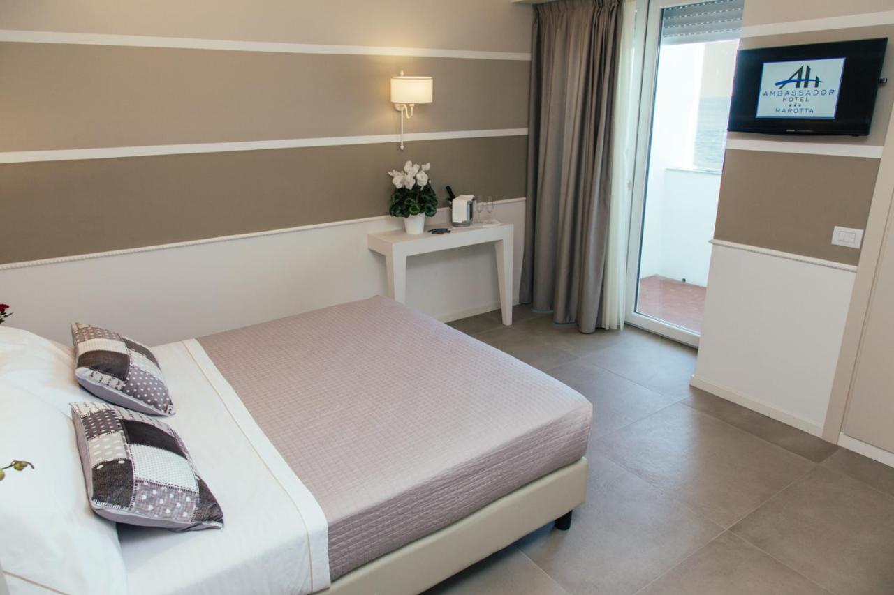 Hotel Ambassador Marotta Kültér fotó
